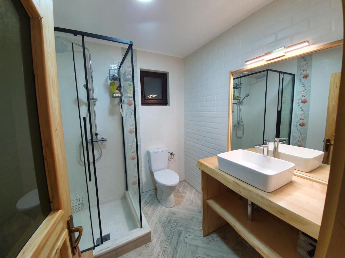 Paraul Carjei Casa Axa酒店 外观 照片