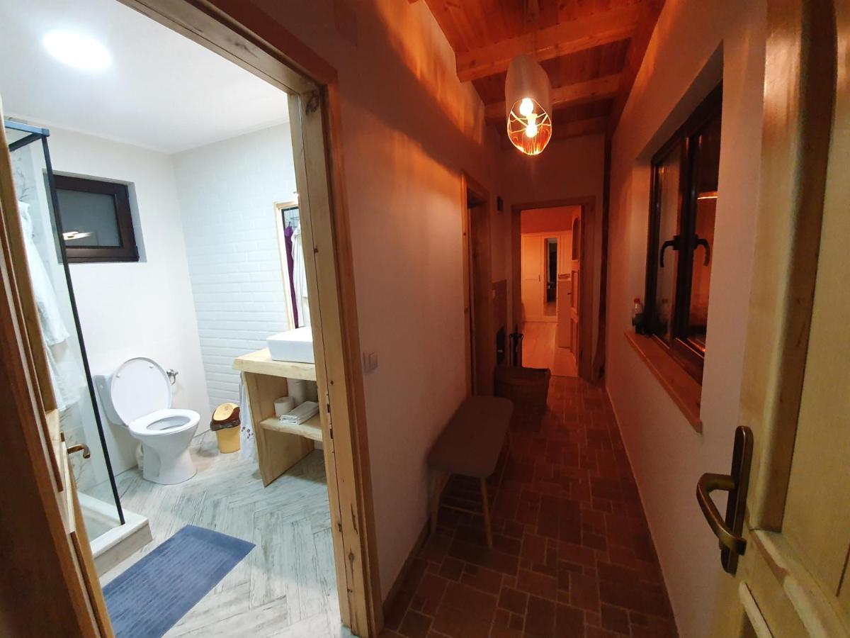 Paraul Carjei Casa Axa酒店 外观 照片